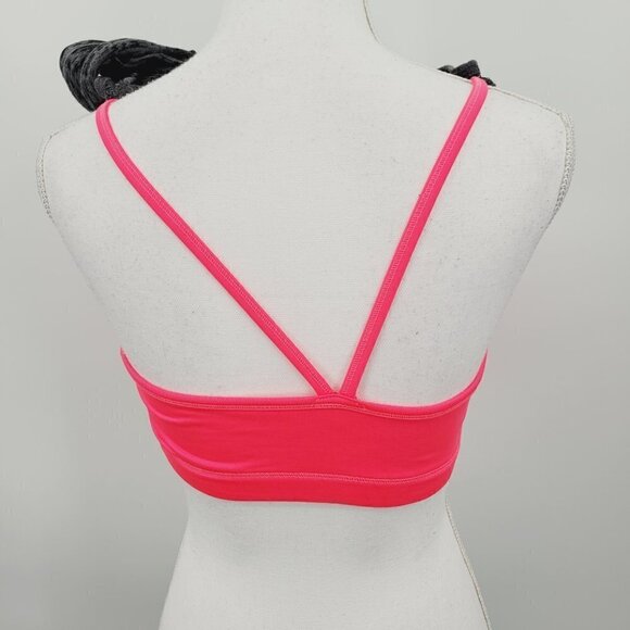 Old Navy Active Loose Fit Ample Athletic Top - Picture 5 of 10